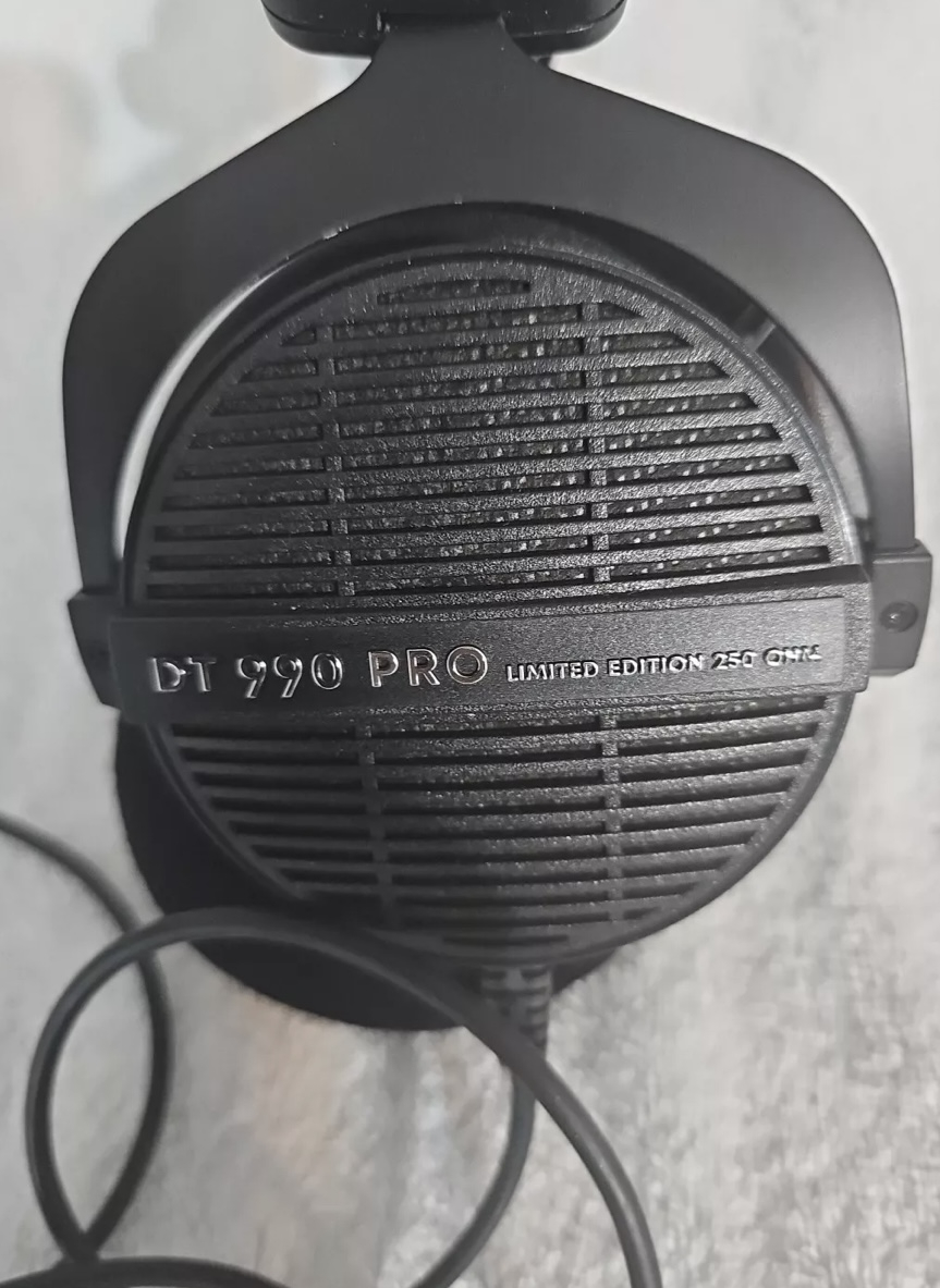 RnB-world.com - Лимитированные DT 990 Pro Black по очень выгодной цене